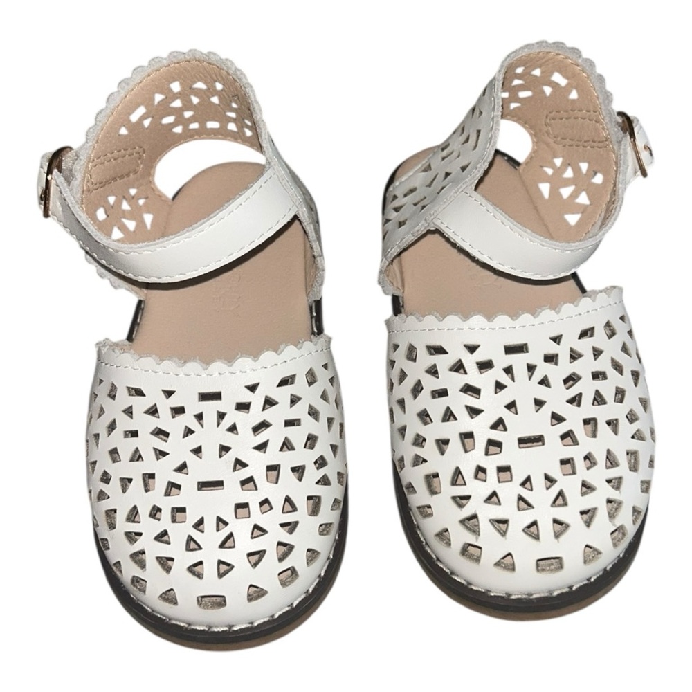Nisolo CONSCIOUSLY BABY
Pocket Hard Sole Sandal